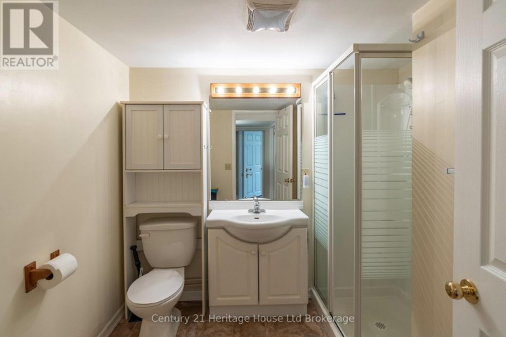 Photo 39 at 93 James Avenue, Tillsonburg