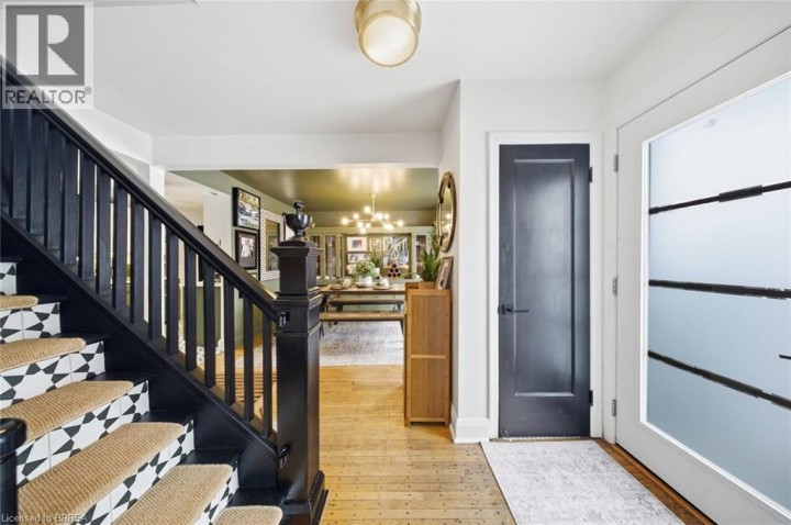 Photo 11 at 37 Elm Street, Henderson, Brantford