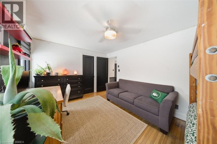 Photo 31 at 37 Elm Street, Henderson, Brantford