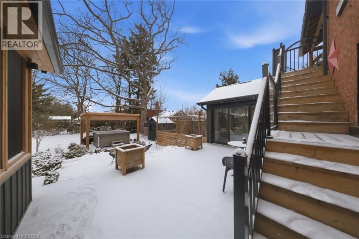 Photo 38 at 37 Elm Street, Henderson, Brantford