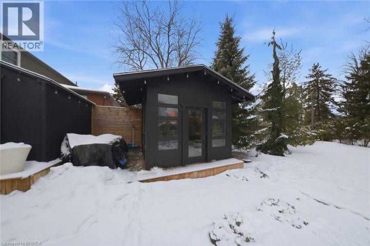 Photo 42 at 37 Elm Street, Henderson, Brantford