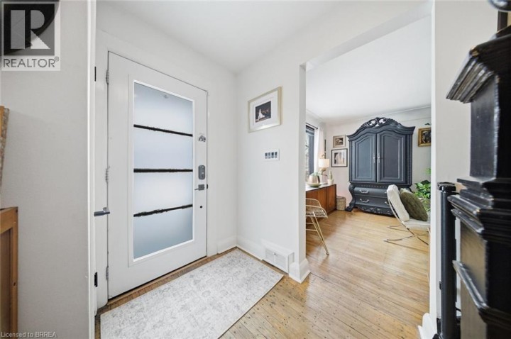 Photo 6 at 37 Elm Street, Henderson, Brantford