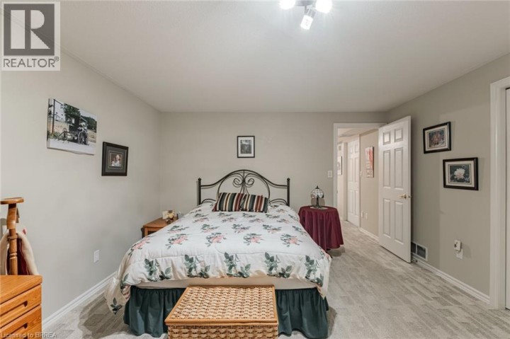 Photo 28 at 14 - 229 Lynden Road, Lynden Hills, Brantford