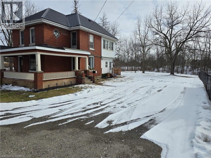 Photo 2 at 21 Johnson Road, Cainsville / Brookfield, Brantford