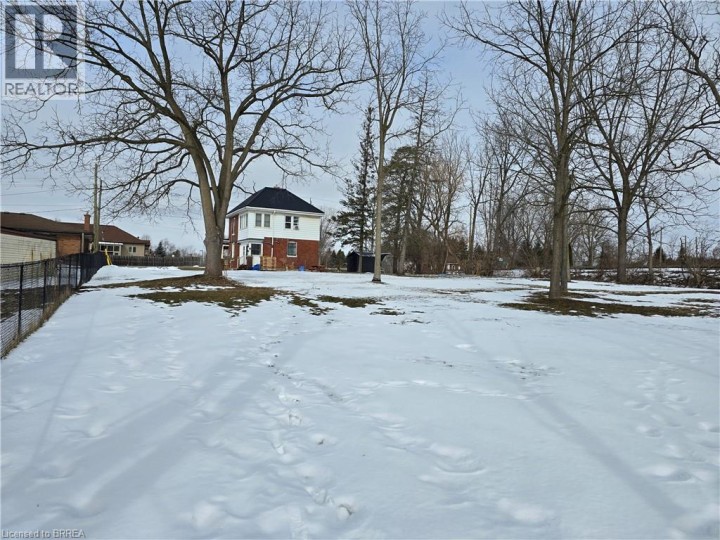 Photo 1 at 21 Johnson Road, Cainsville / Brookfield, Brantford