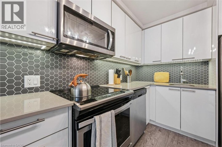 Photo 20 at 104 - 15 Prince Albert Boulevard, Uptown Waterloo / North Ward, Kitchener