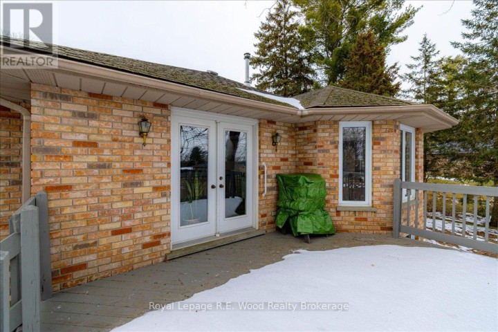 Photo 9 at 27 Woodside Drive, Tillsonburg
