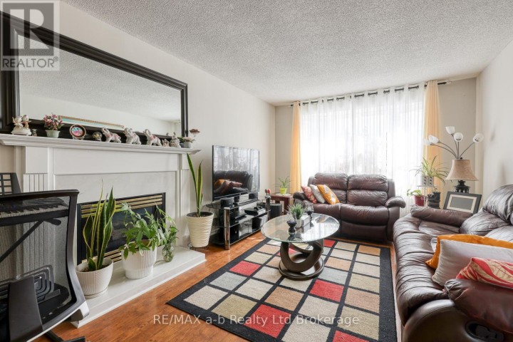 Photo 5 at 94 D'Aubigny Road, Brantford