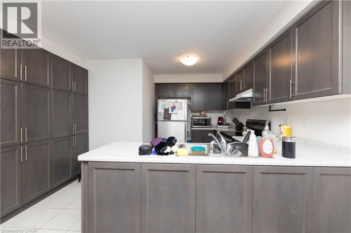 Photo 18 at 59 - 755 Linden Drive, Preston Heights, Cambridge