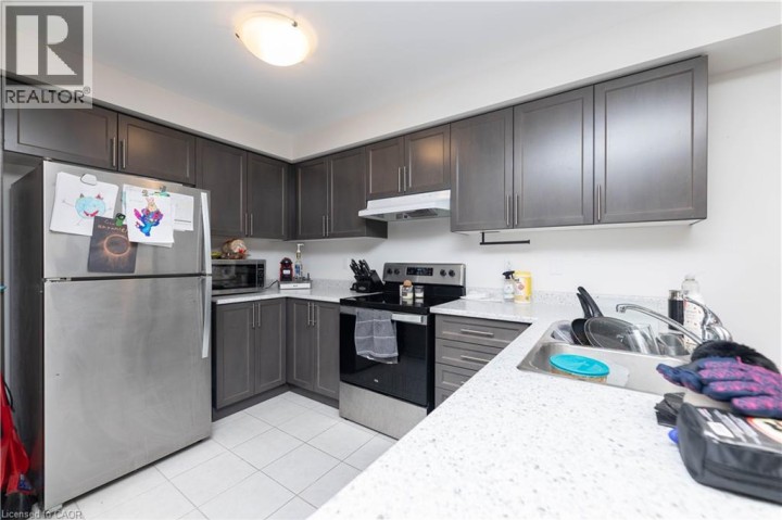 Photo 19 at 59 - 755 Linden Drive, Preston Heights, Cambridge