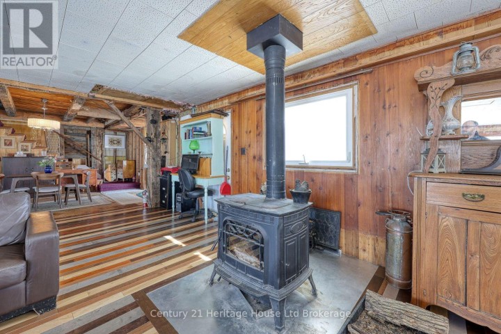 Photo 19 at 384810 Salford Road, Rural Norwich, Norwich