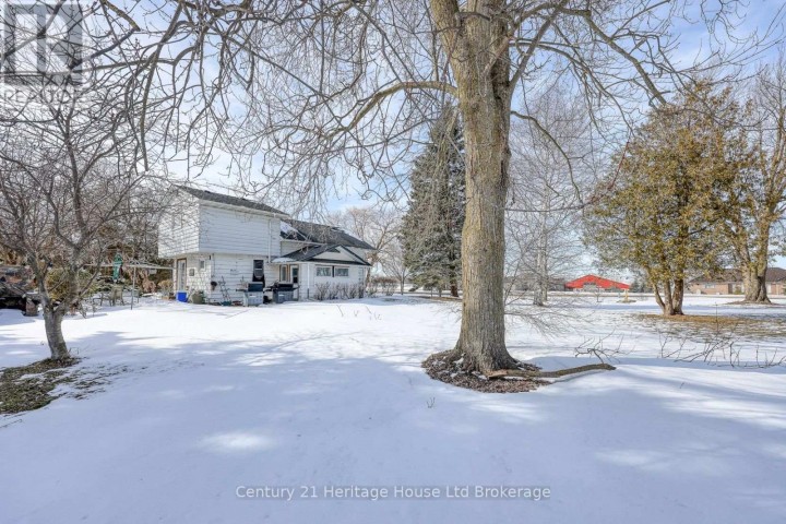 Photo 4 at 384810 Salford Road, Rural Norwich, Norwich