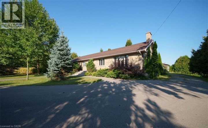 Photo 2 at 385 Mount Pleasant Road, Tutela Heights, Brantford