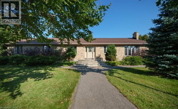 Photo 1 at 385 Mount Pleasant Road, Tutela Heights, Brantford