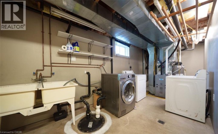 Photo 21 at 385 Mount Pleasant Road, Tutela Heights, Brantford