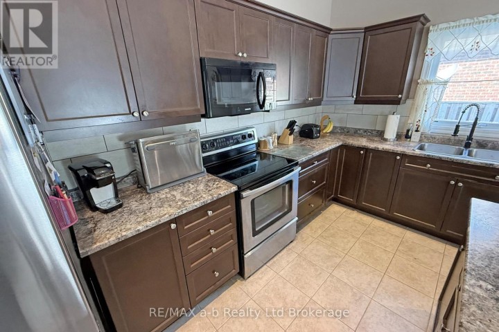 Photo 18 at 47 Graydon Drive, Mount Elgin, South-West Oxford