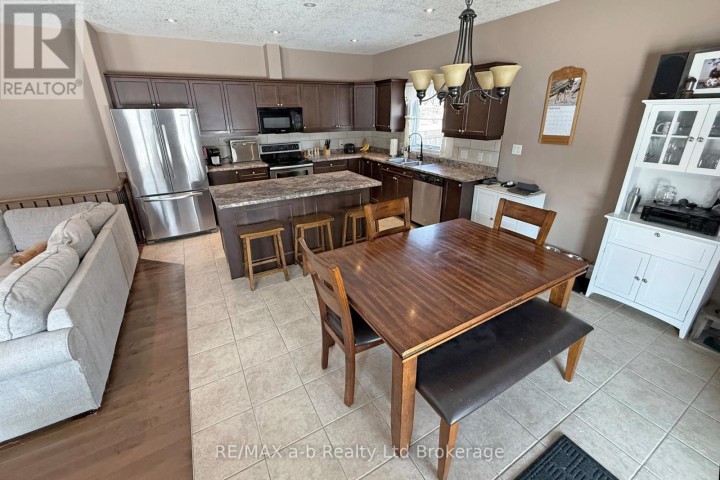 Photo 19 at 47 Graydon Drive, Mount Elgin, South-West Oxford