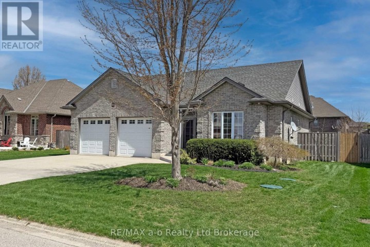 Photo 2 at 47 Graydon Drive, Mount Elgin, South-West Oxford