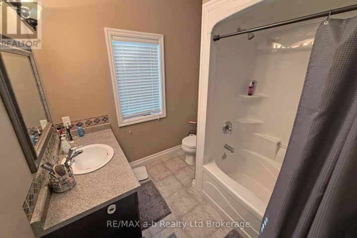 Photo 26 at 47 Graydon Drive, Mount Elgin, South-West Oxford