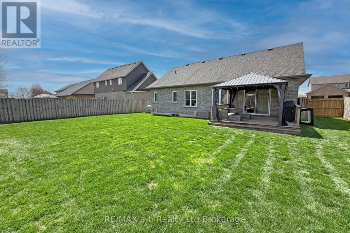 Photo 39 at 47 Graydon Drive, Mount Elgin, South-West Oxford