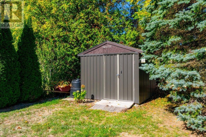 Photo 13 at 49 Dereham Drive, Tillsonburg