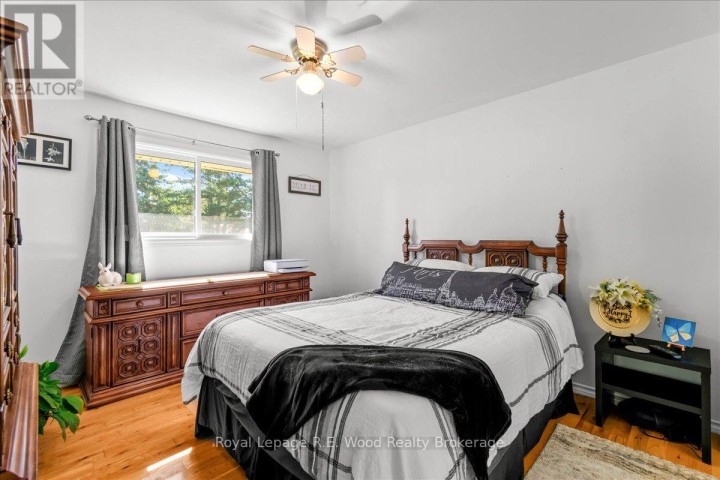 Photo 25 at 49 Dereham Drive, Tillsonburg