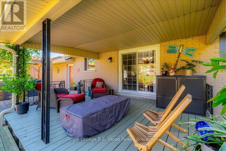 Photo 6 at 49 Dereham Drive, Tillsonburg