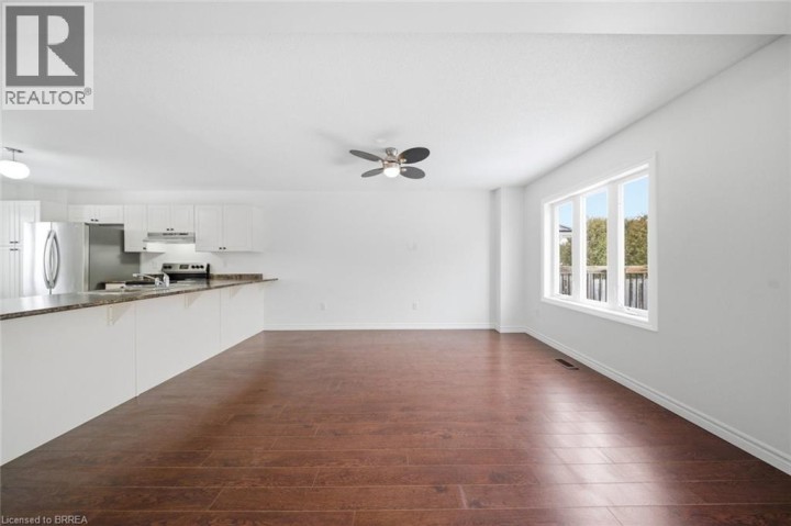 Photo 12 at 28 Tompkins Court, Norwich Town, Norwich