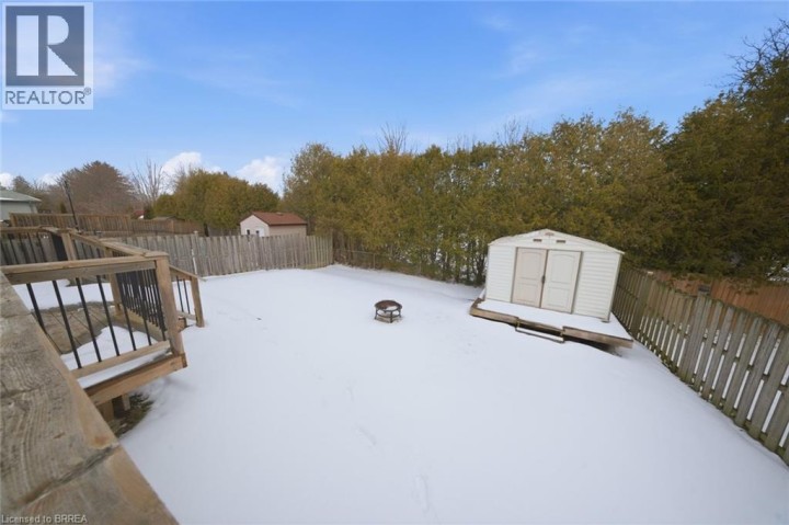 Photo 32 at 28 Tompkins Court, Norwich Town, Norwich