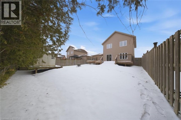 Photo 34 at 28 Tompkins Court, Norwich Town, Norwich