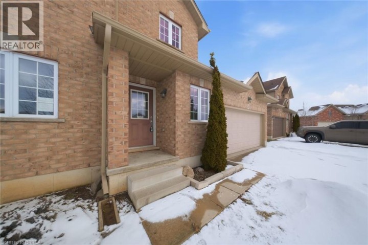 Photo 5 at 28 Tompkins Court, Norwich Town, Norwich