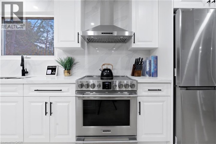 Photo 17 at 19 Broad Street, North Ward, Brantford