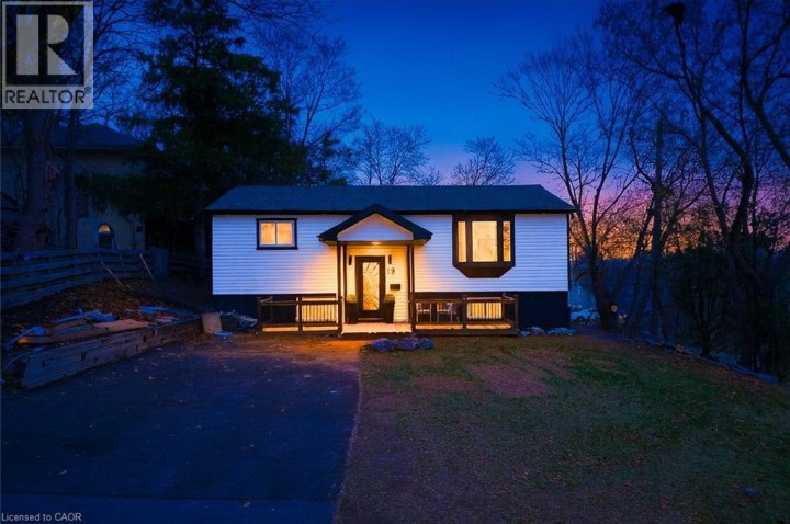 Photo 2 at 19 Broad Street, North Ward, Brantford