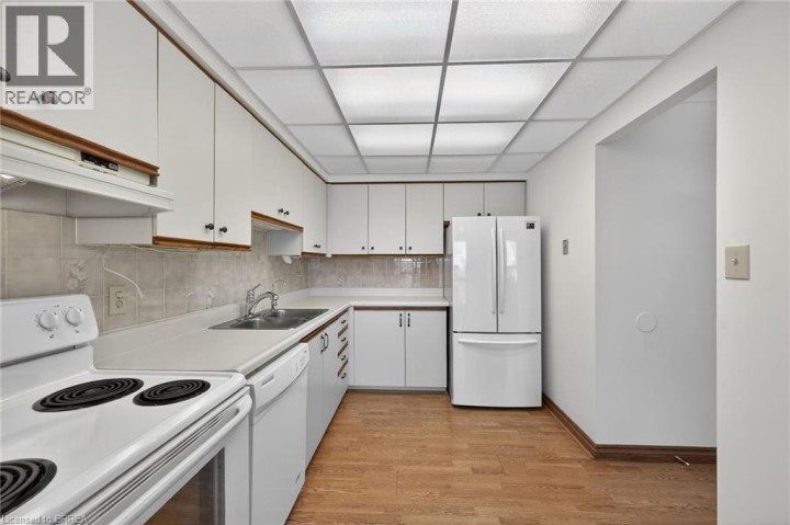 Photo 11 at 405 - 88 Tollgate Road, Ewing, Brantford