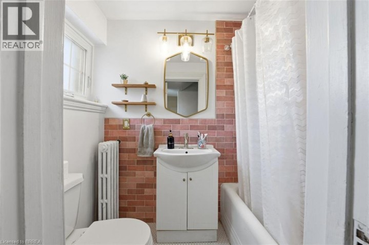 Photo 13 at 220 Nelson Street, East Ward, Brantford