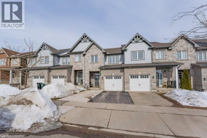 Photo 1 at 8 Renfrew Street, Huron Park, Kitchener