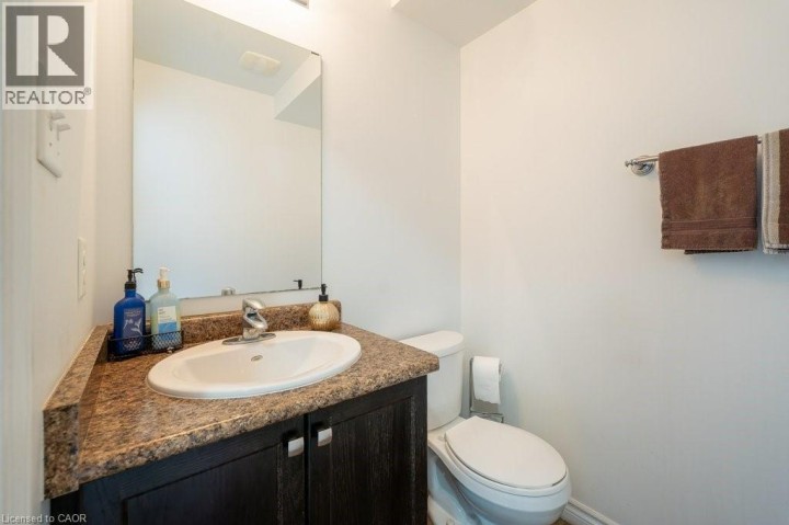 Photo 10 at 8 Renfrew Street, Huron Park, Kitchener