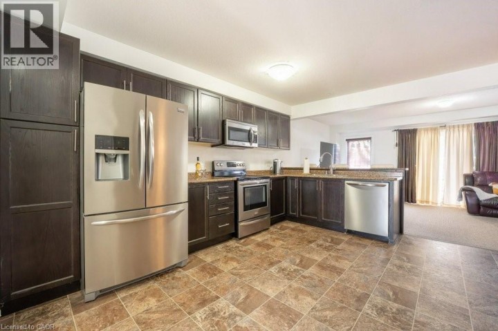 Photo 11 at 8 Renfrew Street, Huron Park, Kitchener