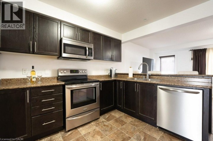 Photo 14 at 8 Renfrew Street, Huron Park, Kitchener