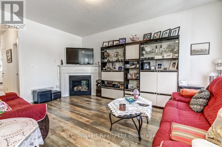 Photo 10 at 42 Seaton Crescent, Tillsonburg