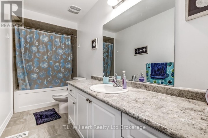 Photo 14 at 42 Seaton Crescent, Tillsonburg