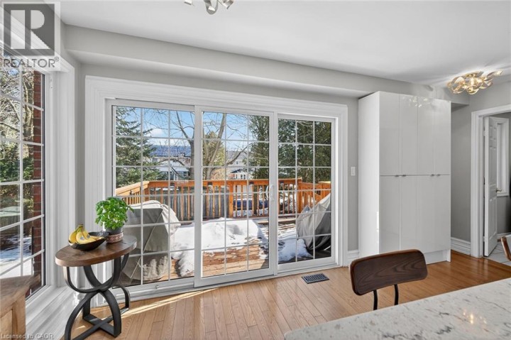 Photo 13 at 12 - 334 W Wilson Street, Dancaster / Nakoma / Maple Lane, Ancaster