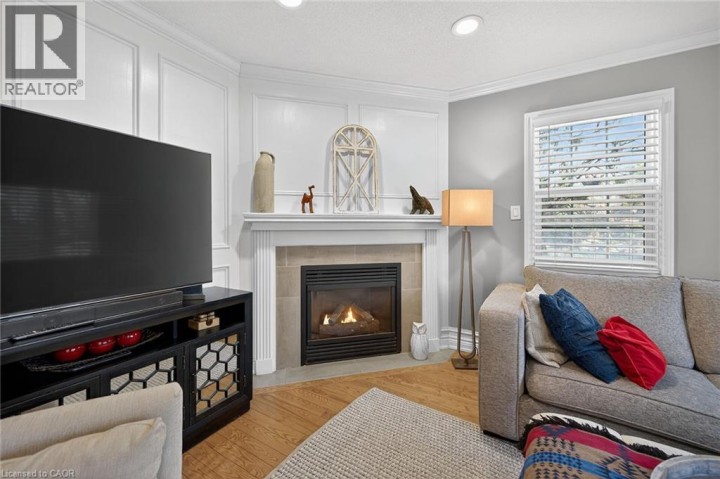 Photo 17 at 12 - 334 W Wilson Street, Dancaster / Nakoma / Maple Lane, Ancaster