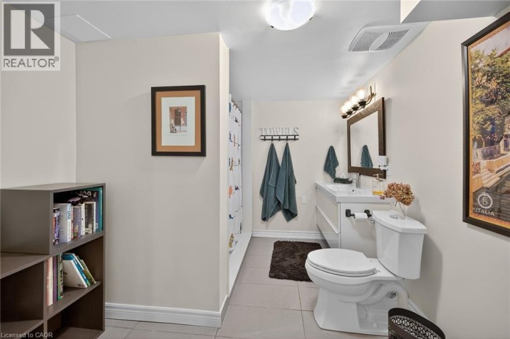 Photo 41 at 12 - 334 W Wilson Street, Dancaster / Nakoma / Maple Lane, Ancaster