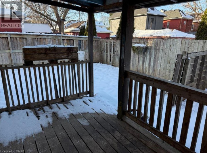 Photo 13 at 35 Park Avenue, Victoria / Arthur, Brantford