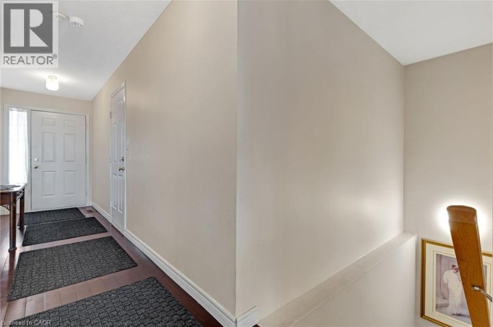 Photo 25 at 2 - 25 Bankside Drive, Downtown Kitchener / East Ward, Kitchener