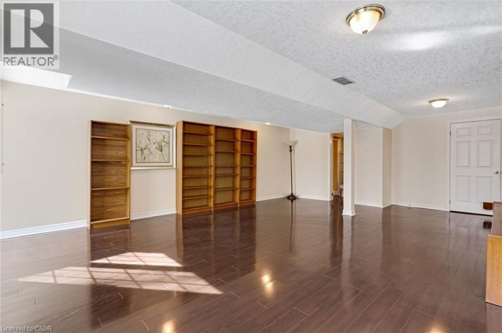 Photo 26 at 2 - 25 Bankside Drive, Downtown Kitchener / East Ward, Kitchener