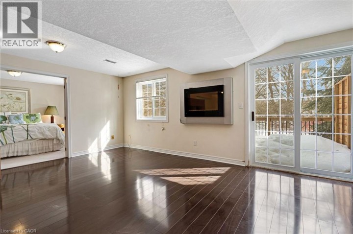 Photo 32 at 2 - 25 Bankside Drive, Downtown Kitchener / East Ward, Kitchener