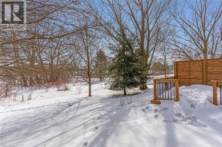 Photo 38 at 2 - 25 Bankside Drive, Downtown Kitchener / East Ward, Kitchener