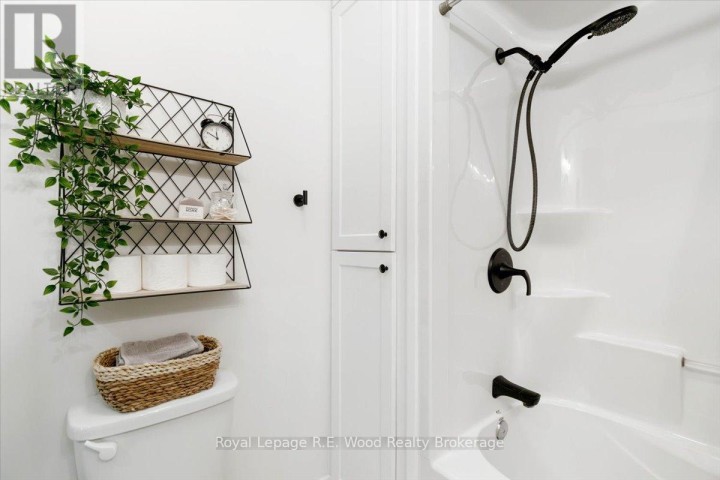 Photo 19 at 60 E Concession Street, Tillsonburg